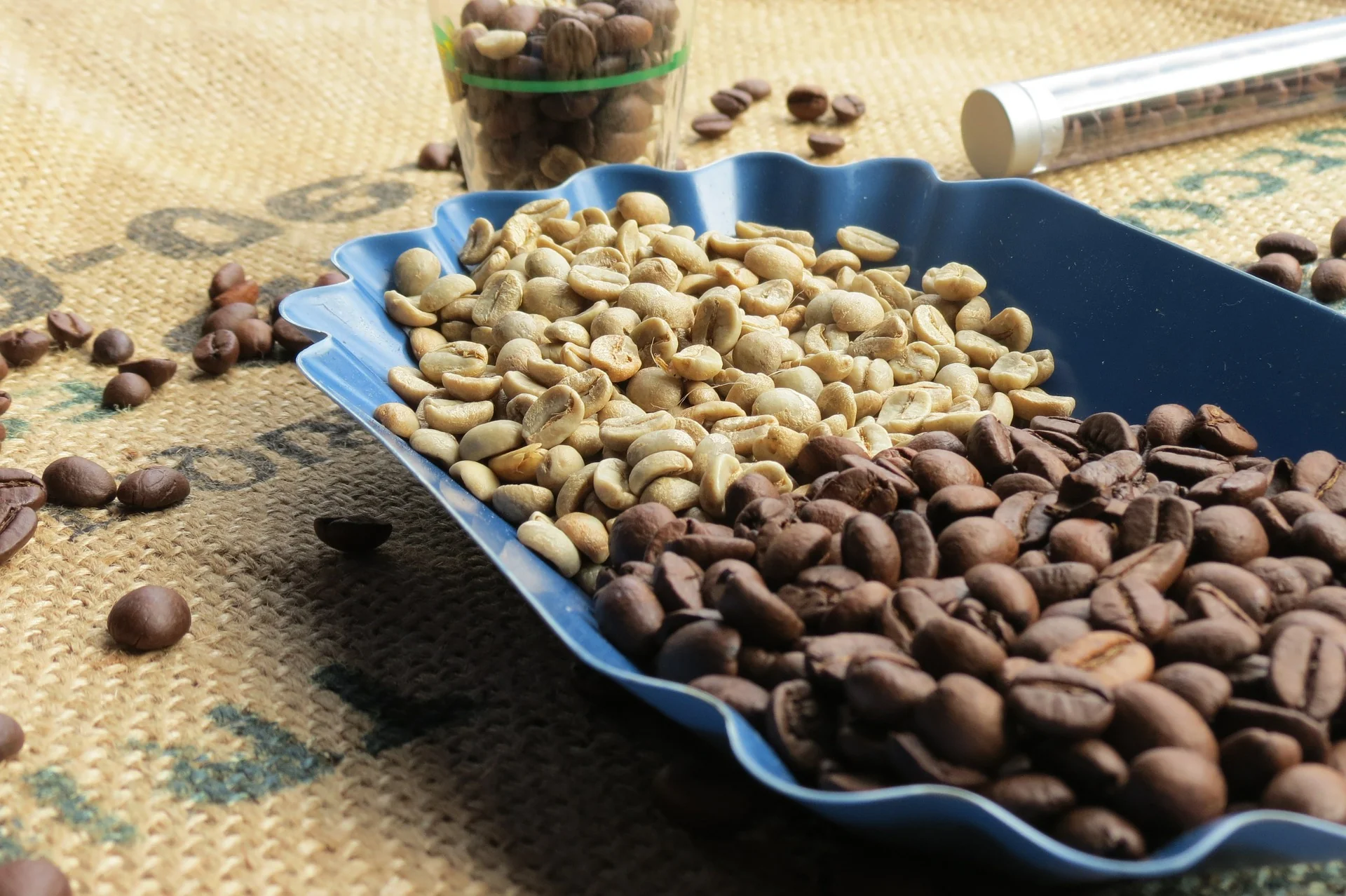 5 Tips for Buying Coffee Beans Online