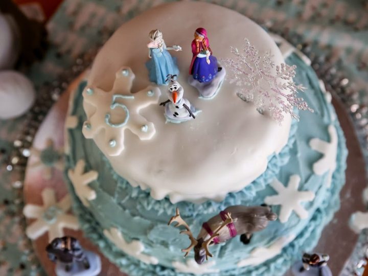 Frozen Birthday Cake Singapore: Art Meets Science in Celebration