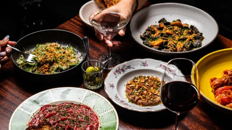 Miami Reservations: From Brunch to Dinner, Here’s How to Book Smart